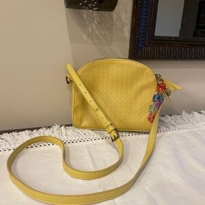Universal Thread Mustard Yellow Crossbody Handbag Purse